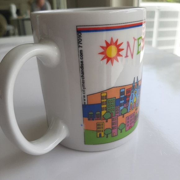 NEW YORK CITY SOUVENIR MUG - Picture 4 of 10